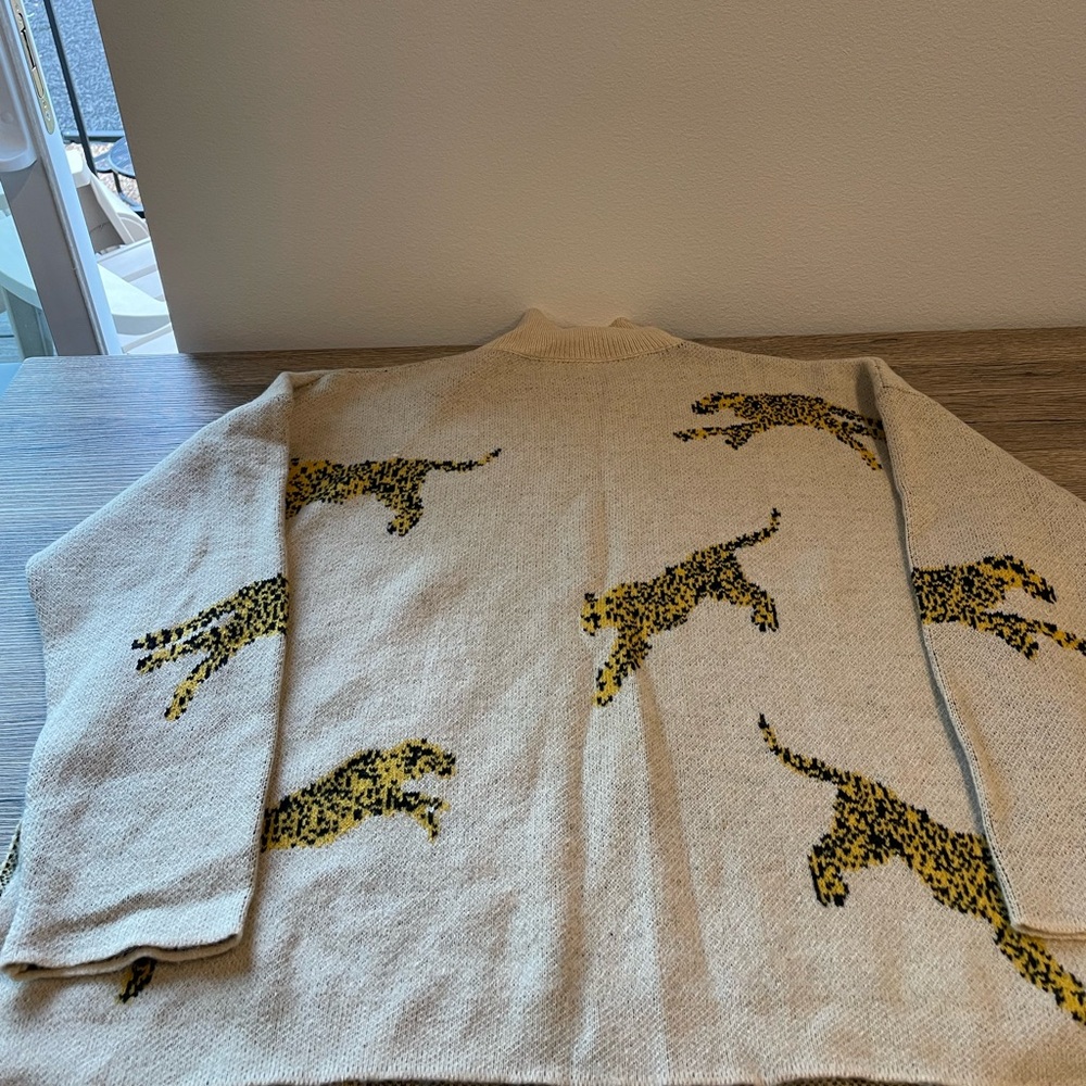 SHEIN cheetah sweater - Picture 3 of 6